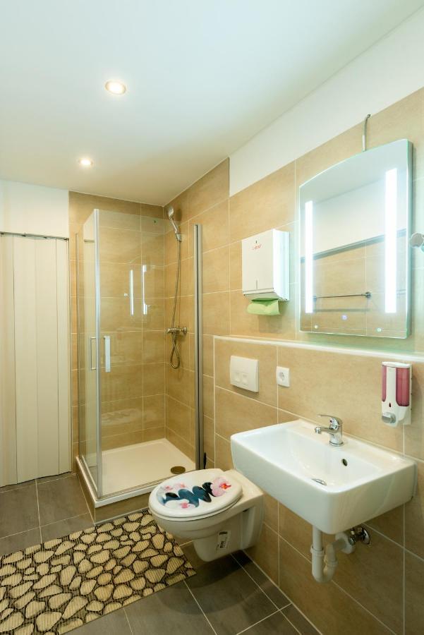 Hotel Pension Dahlem Βερολίνο Εξωτερικό φωτογραφία