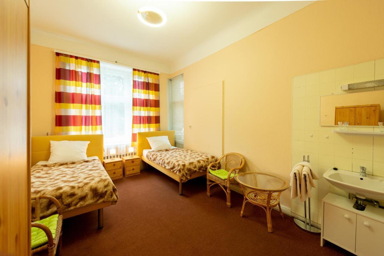 Hotel Pension Dahlem Βερολίνο Εξωτερικό φωτογραφία
