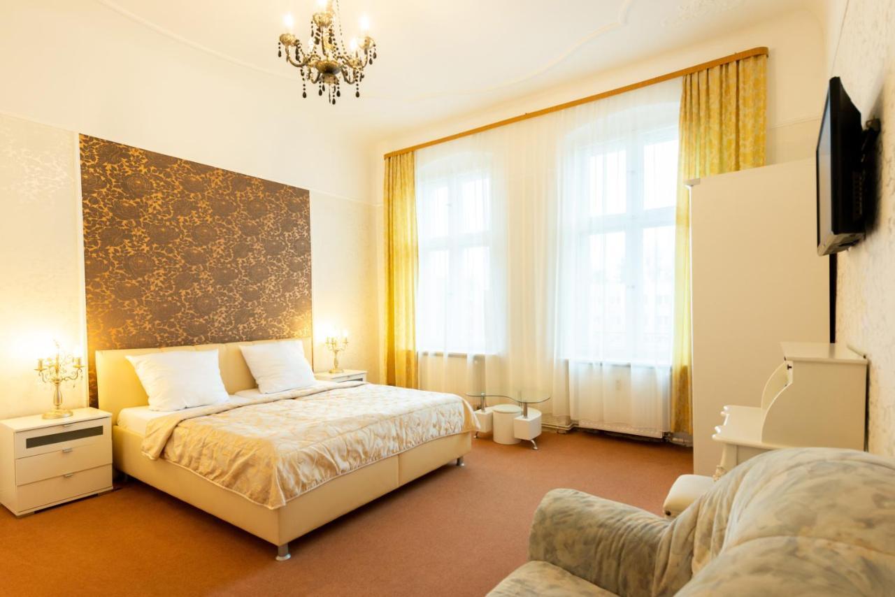Hotel Pension Dahlem Βερολίνο Εξωτερικό φωτογραφία
